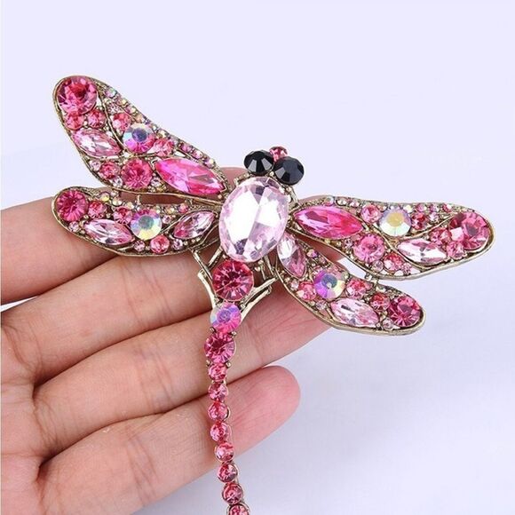 🩷 Betsey Johnson stunning pink crystal dragonfly brooch 🩷 - Picture 3 of 4